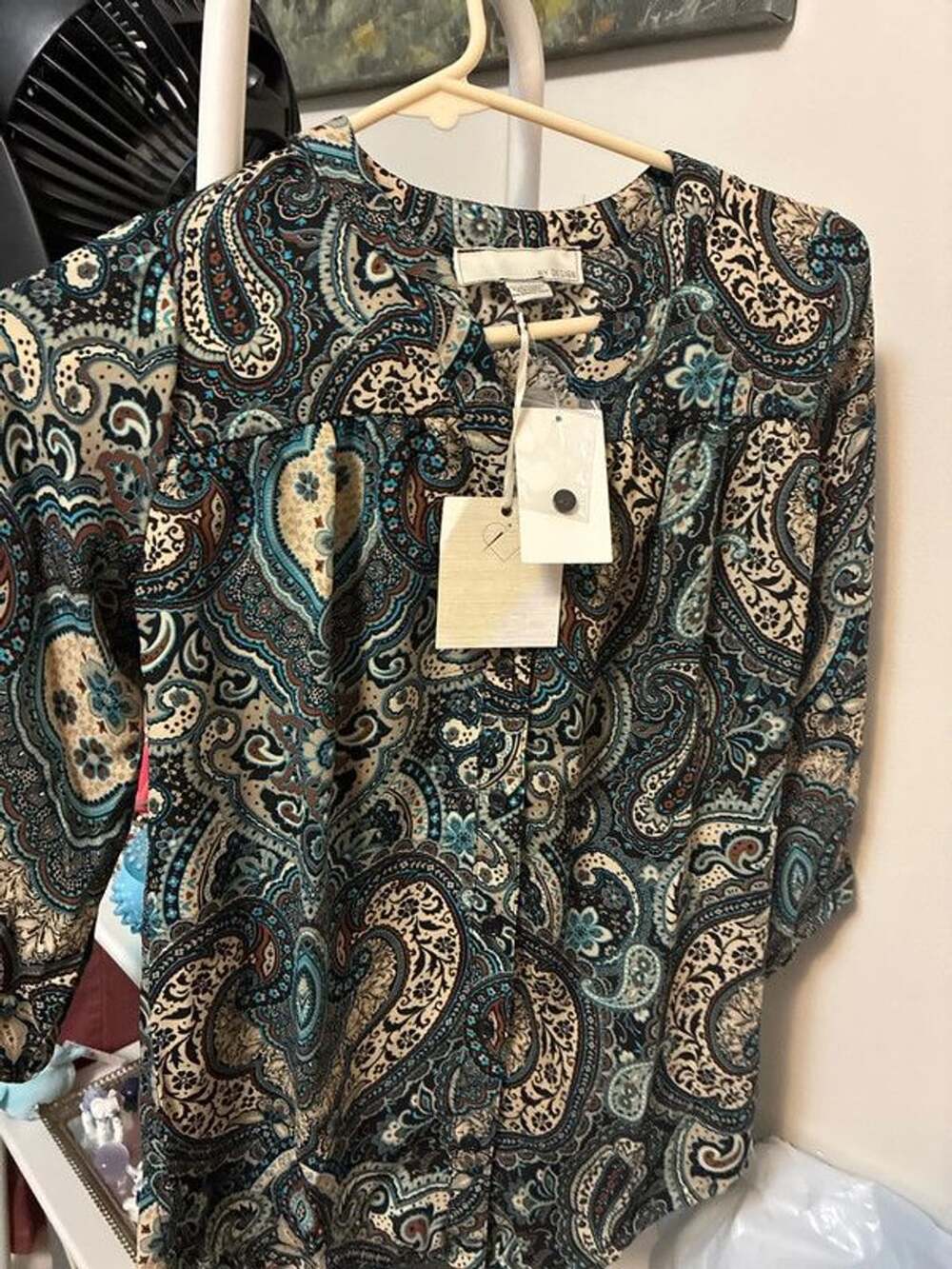 Women’s xs by design nwt black paisley blouse button up